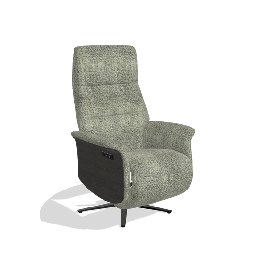 Sillón reclinable Atlas 6685 en tela Venga 156 (topo), paneles laterales de madera en tabaco, base metálica en negro, vista en ángulo
