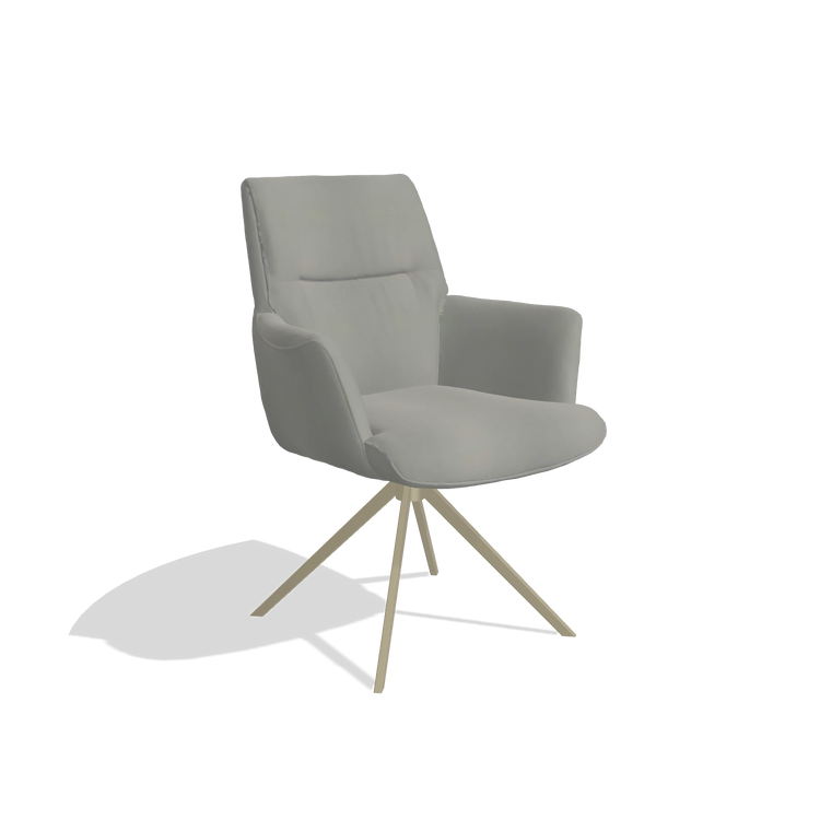 Chaise de salle à manger avec accoudoirs Flavia 6694 en Cuir B967 (grège), pied pivotant en champagne, vue de trois-quarts