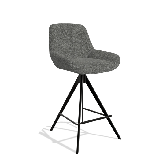 Tabouret de bar Flavia 6721 en tissu Sneak 65 (gris foncé), pieds en noir, vue de trois-quarts