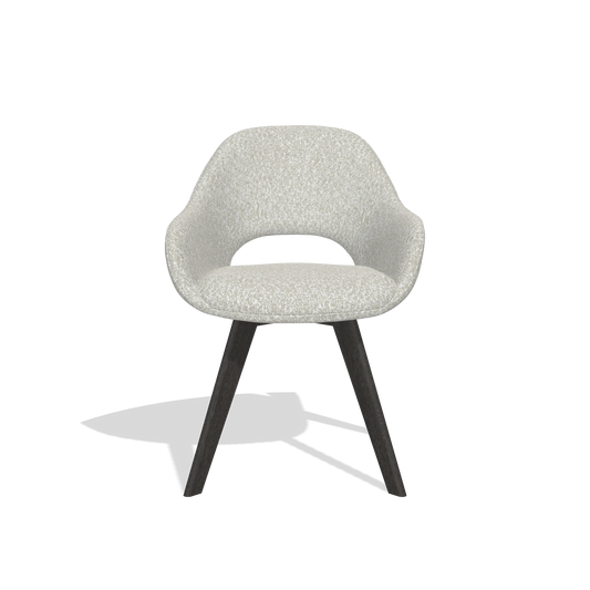 Chaise de salle à manger Marino 6608 en tissu Ascot Pearl (gris clair), pieds en tabac, vue de face