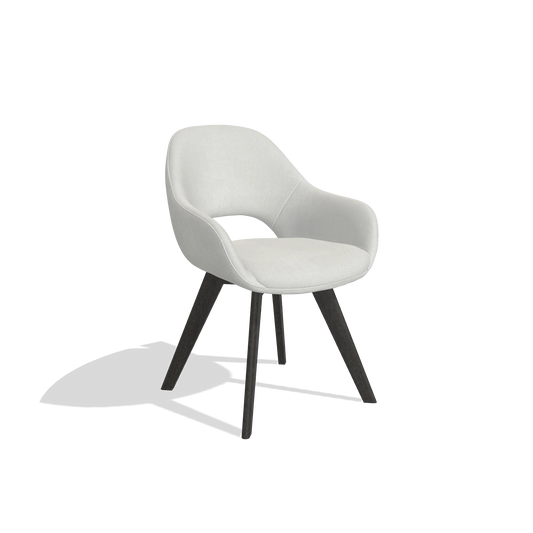 Chaise de salle à manger Marino 6608 en tissu Niagara 901 (gris clair), pieds en tabac, vue de trois-quarts