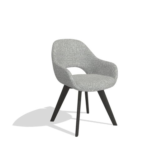 Chaise de salle à manger Marino 6608 en tissu Oasis 40 (grège), pieds en tabac, vue de trois-quarts