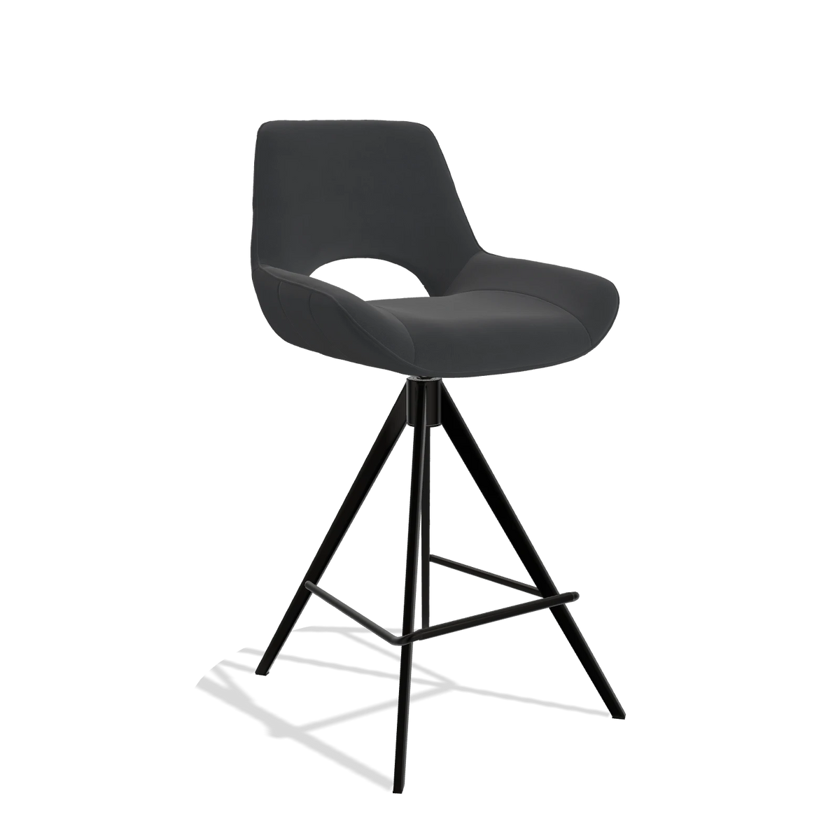Tabouret de bar Matera 6483 en Cuir B900 (noir), pieds en noir, vue de trois-quarts