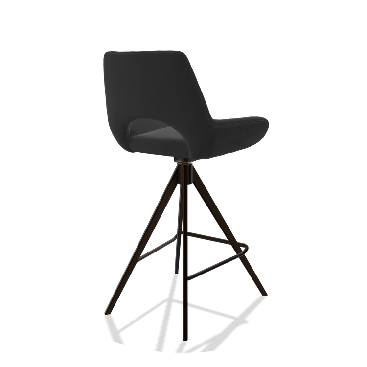 Barstoel Messina 6555 in Leder B500 (zwart), poten in espresso, schuin achteraanzicht