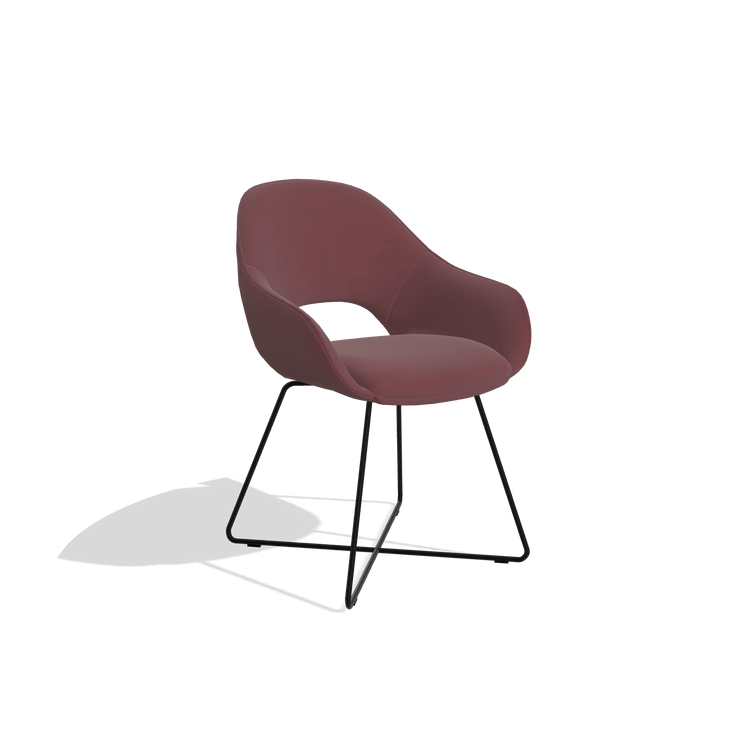 Esszimmerstuhl Milan 6516 in Leder B554 (Braun), Beine in Schwarz, Schrägansicht