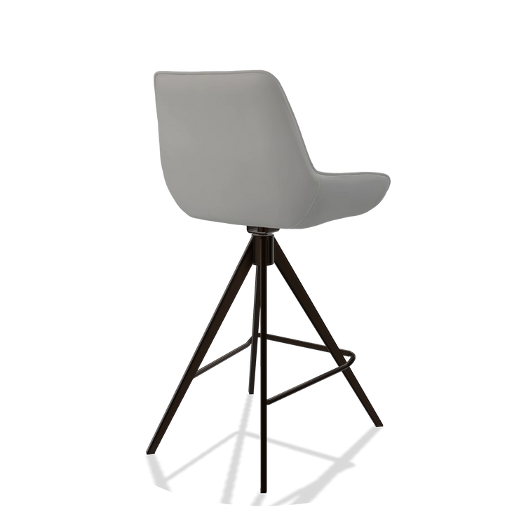 Taburete de bar Padua 6457 en Piel B904 (gris claro), patas en espresso, vista trasera en ángulo