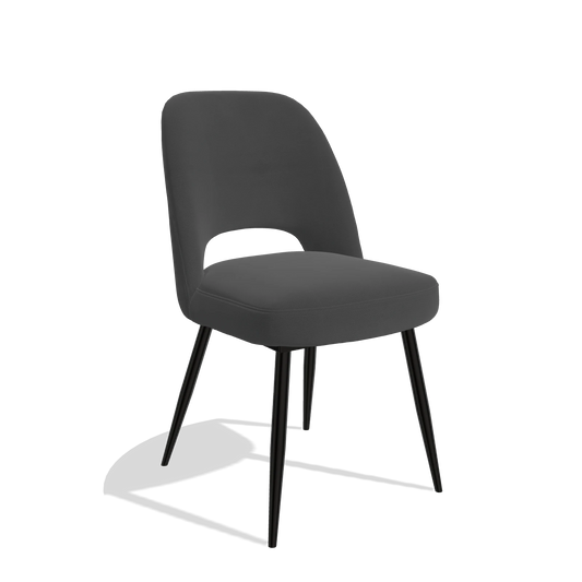 Silla de comedor Zian 6724 en Piel B905 (antracita), patas en negro, vista en ángulo