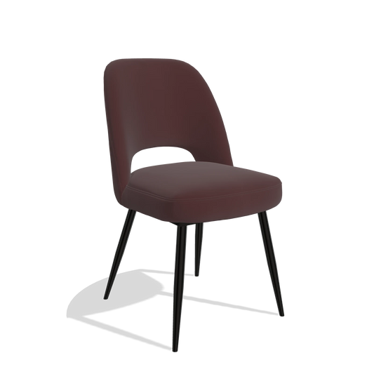 Silla de comedor Zian 6724 en Piel B938 (chocolate), patas en negro, vista en ángulo