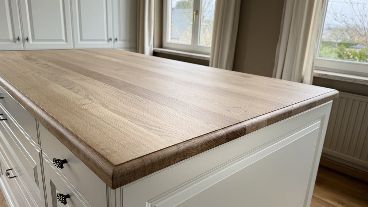 Solid oak top on the dressing island - Mansion, Hamont