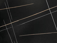 Classic Nero Artistique detail