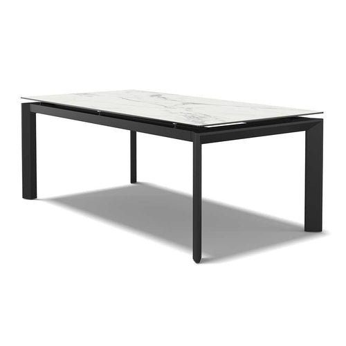 Dining Table Magma