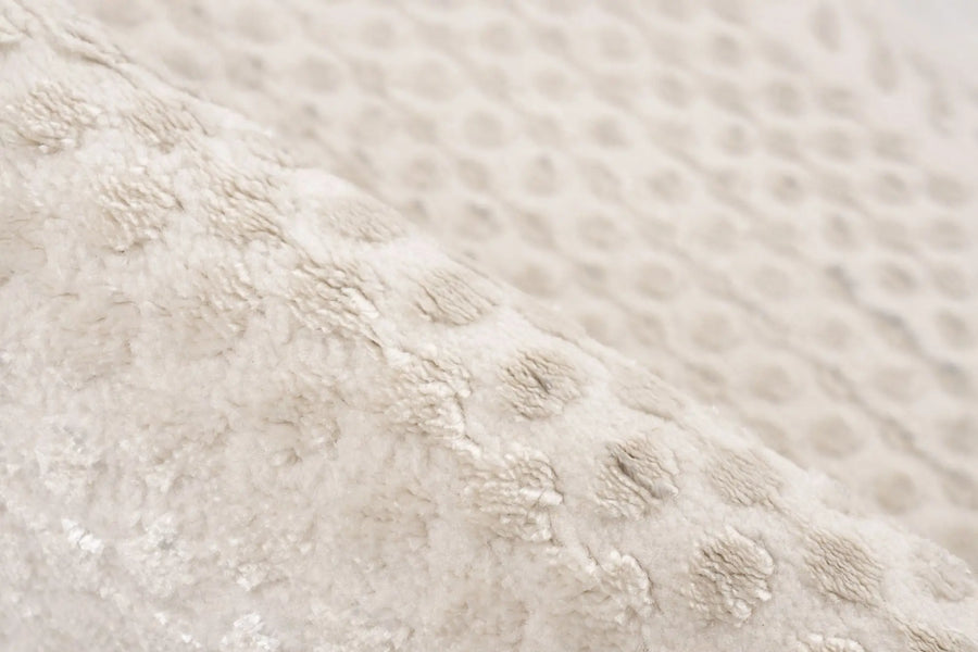 High-Pile Rug - Wexford Cream Dots