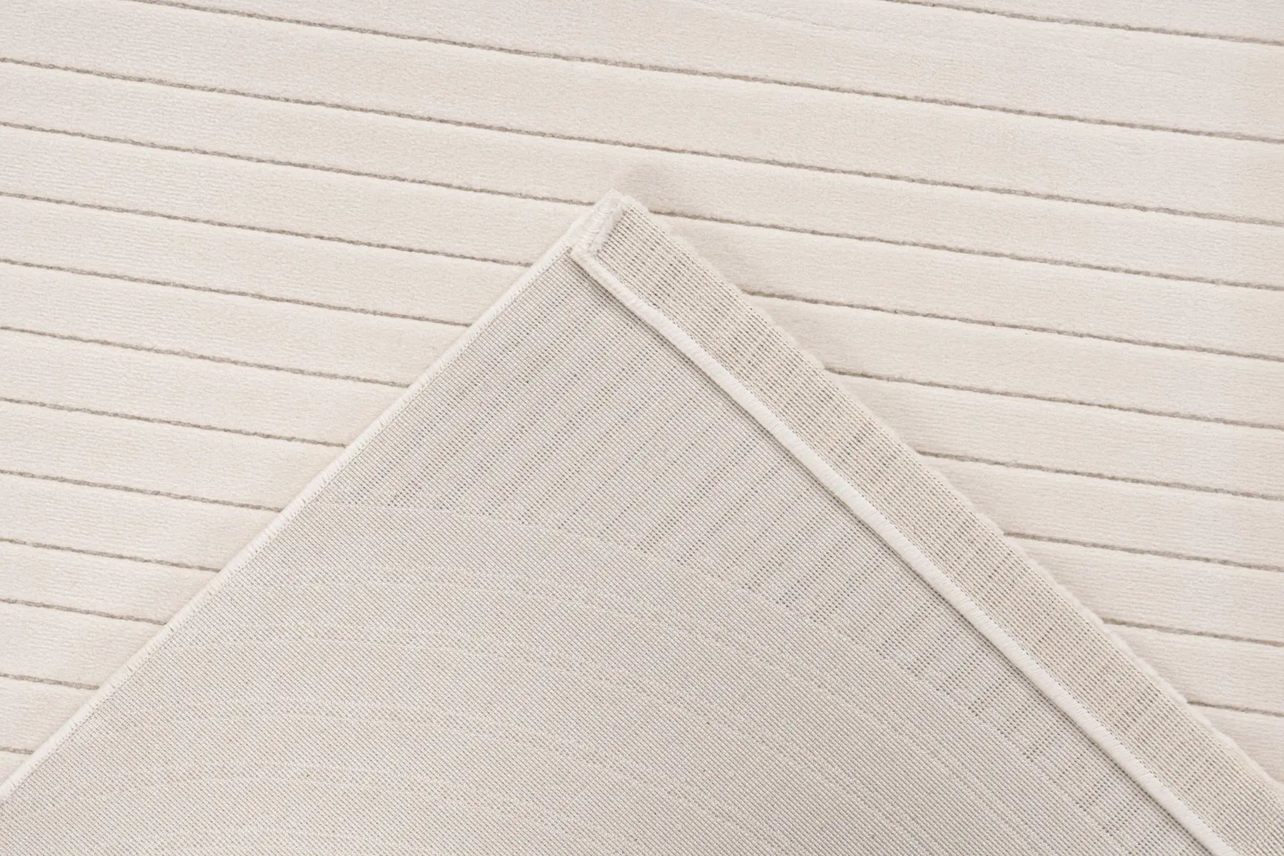 Low-Pile Rug - Ysera Cream Bands
