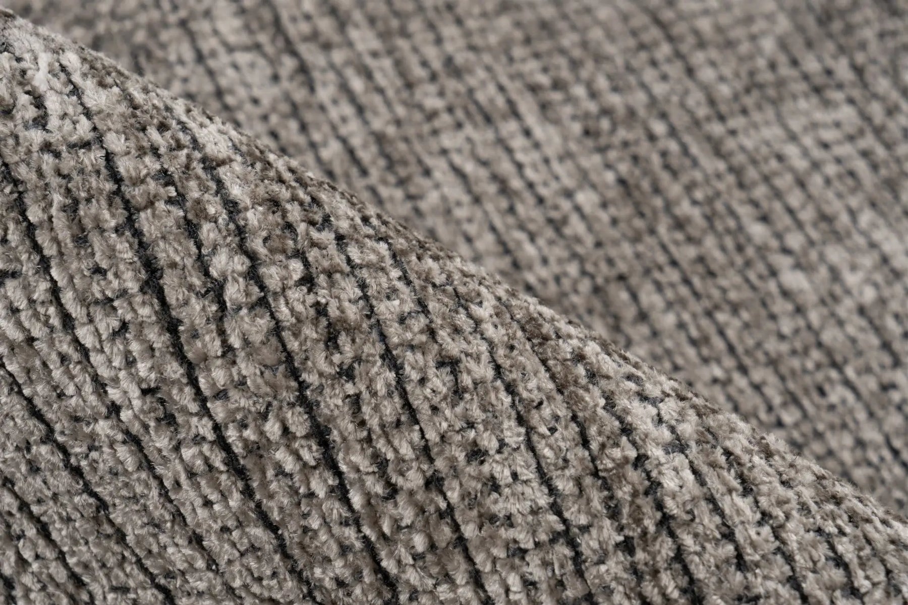 Low-Pile Rug - Delvaux Silver