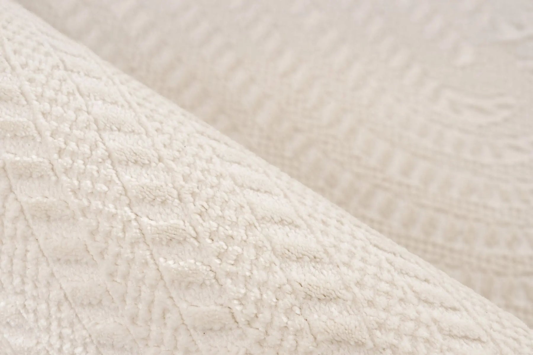 High-Pile Rug - Goronne Cream Arches