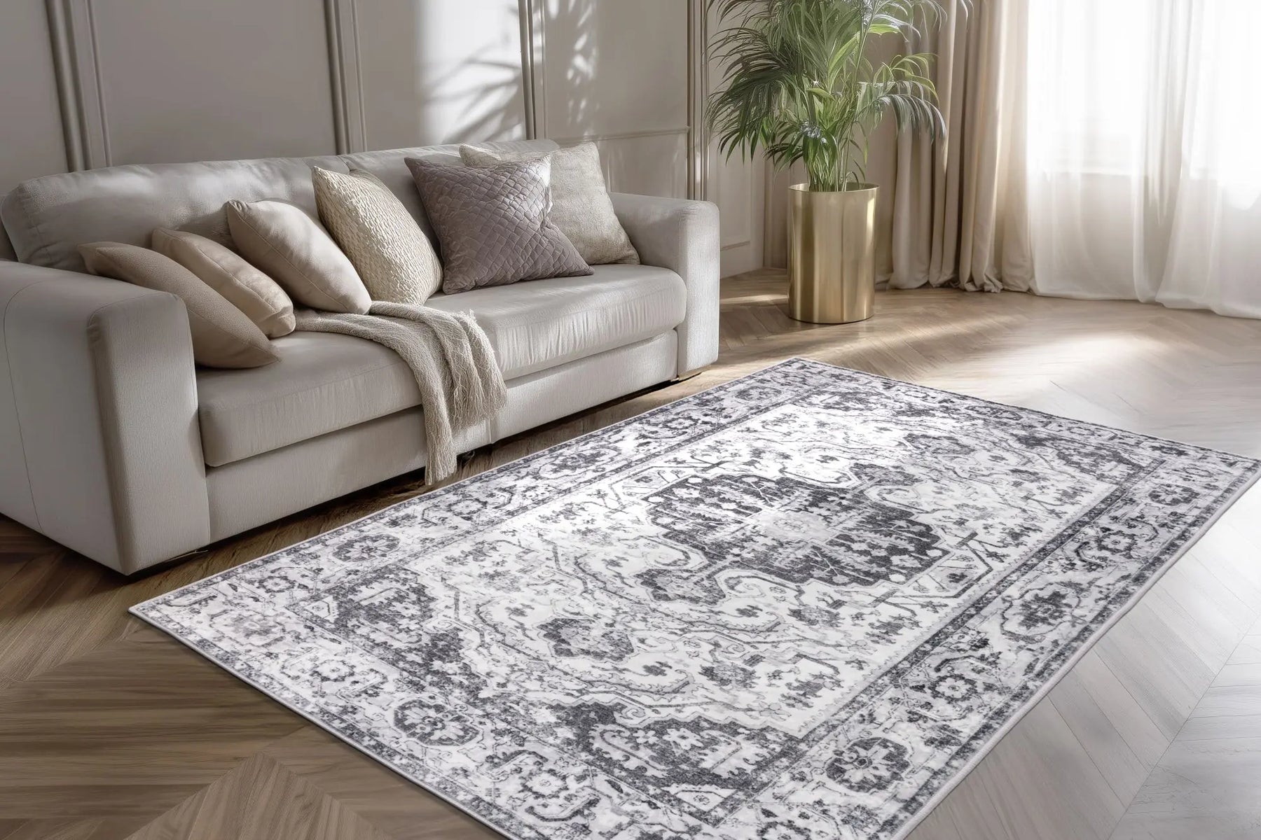 Low-Pile Rug - Indira Silver