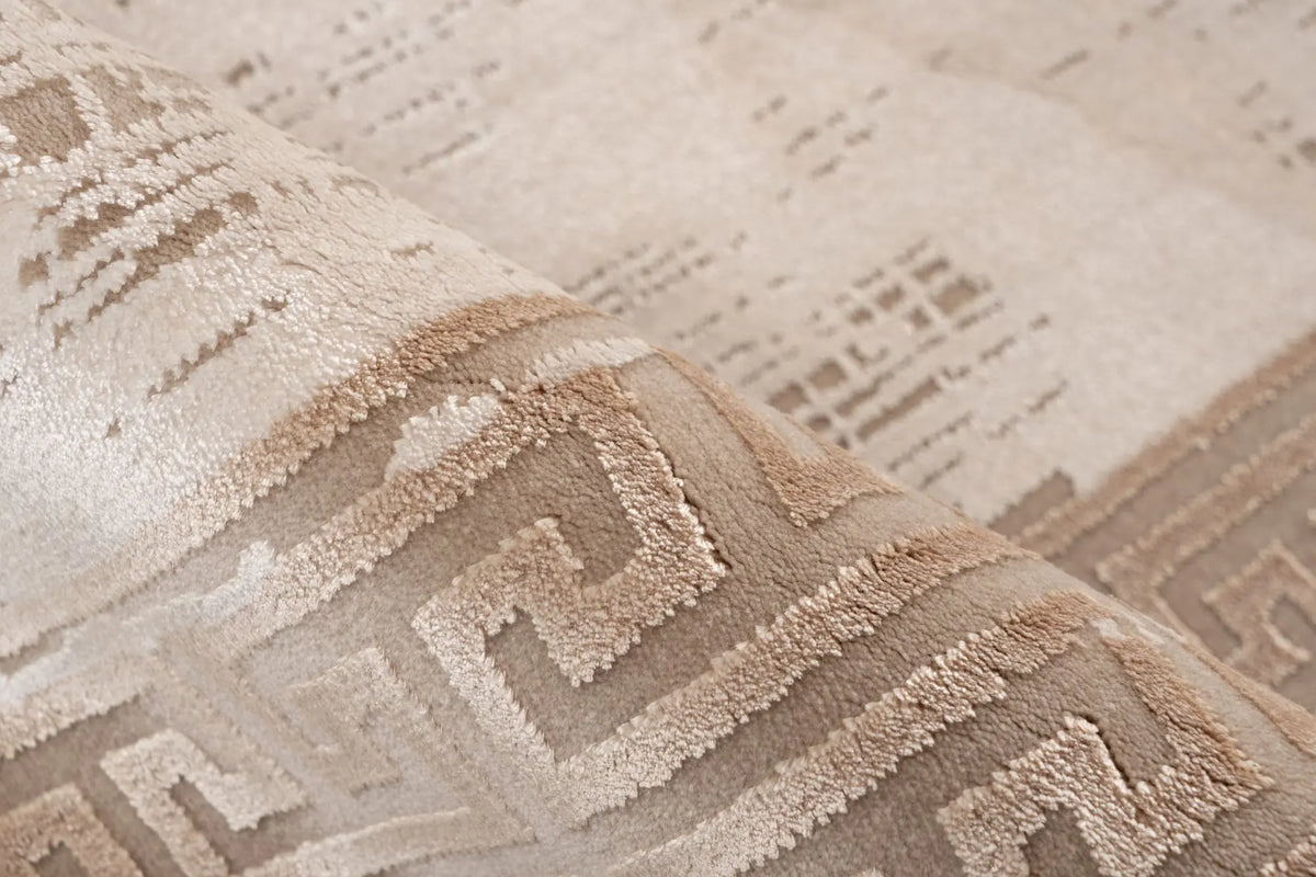 Low-Pile Rug - Lunara Beige