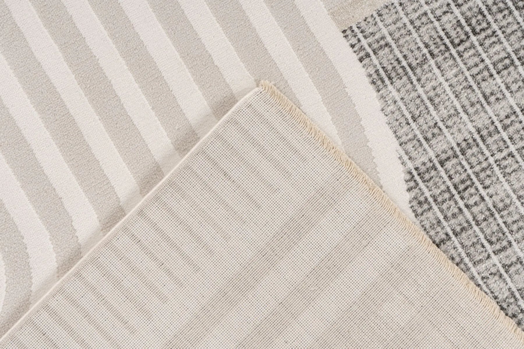 Low-Pile Rug - Norven Silver Arches